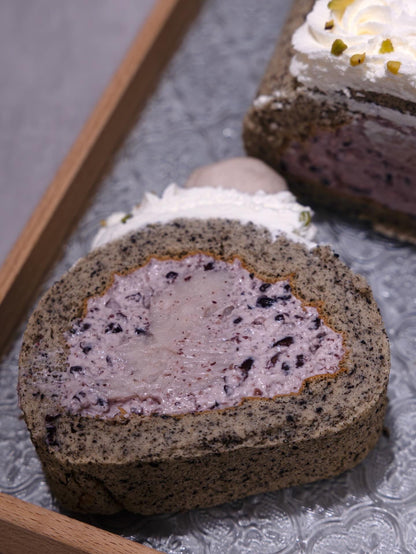 Taro x Coconut Black Rice Roll