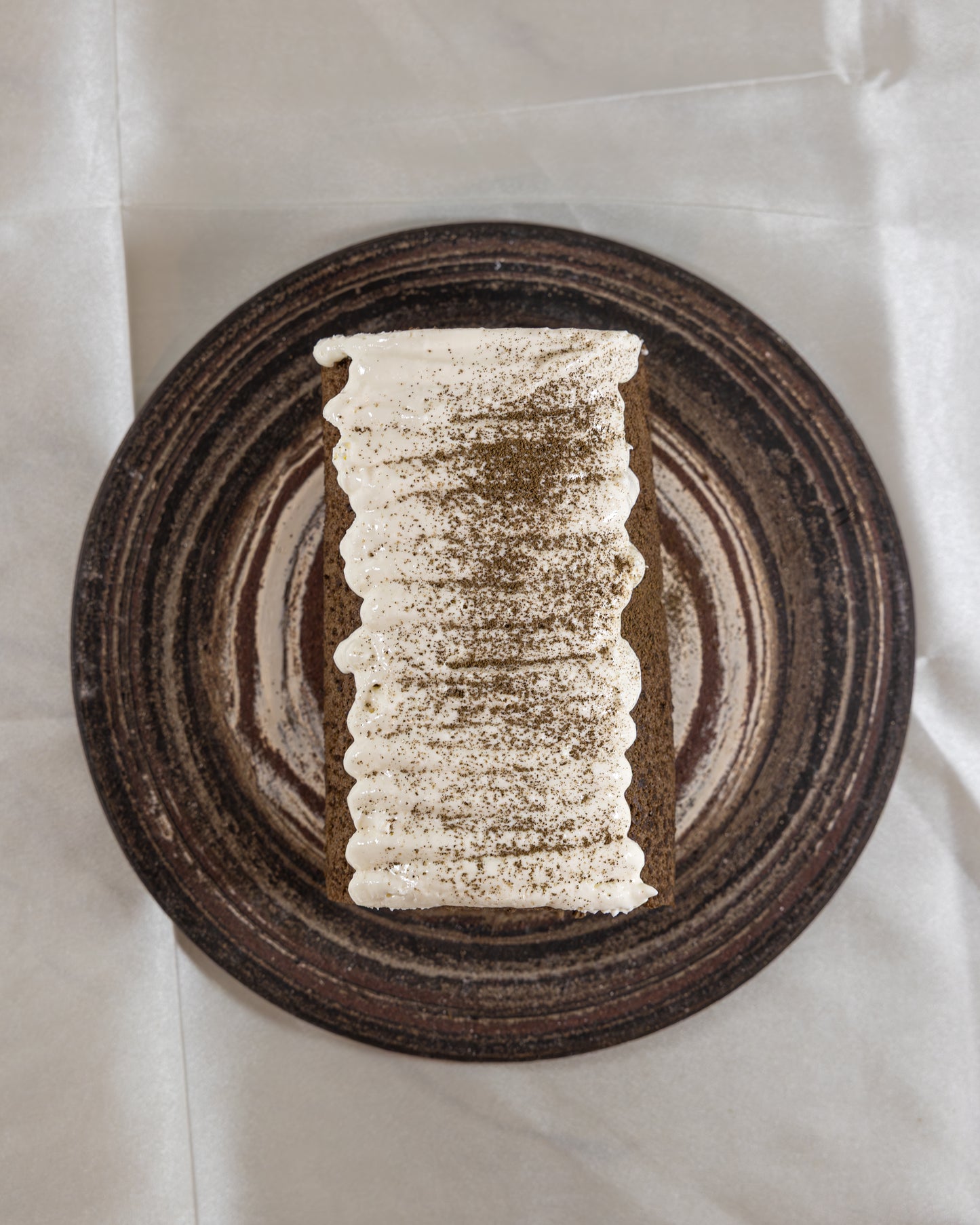 Hojicha Roll with Rich Cheese Foam and Chestnut Cream